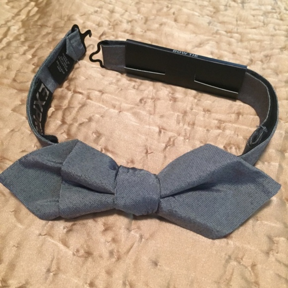Express bow tie